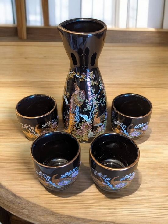 Other - Japanese Peacock Sake Set